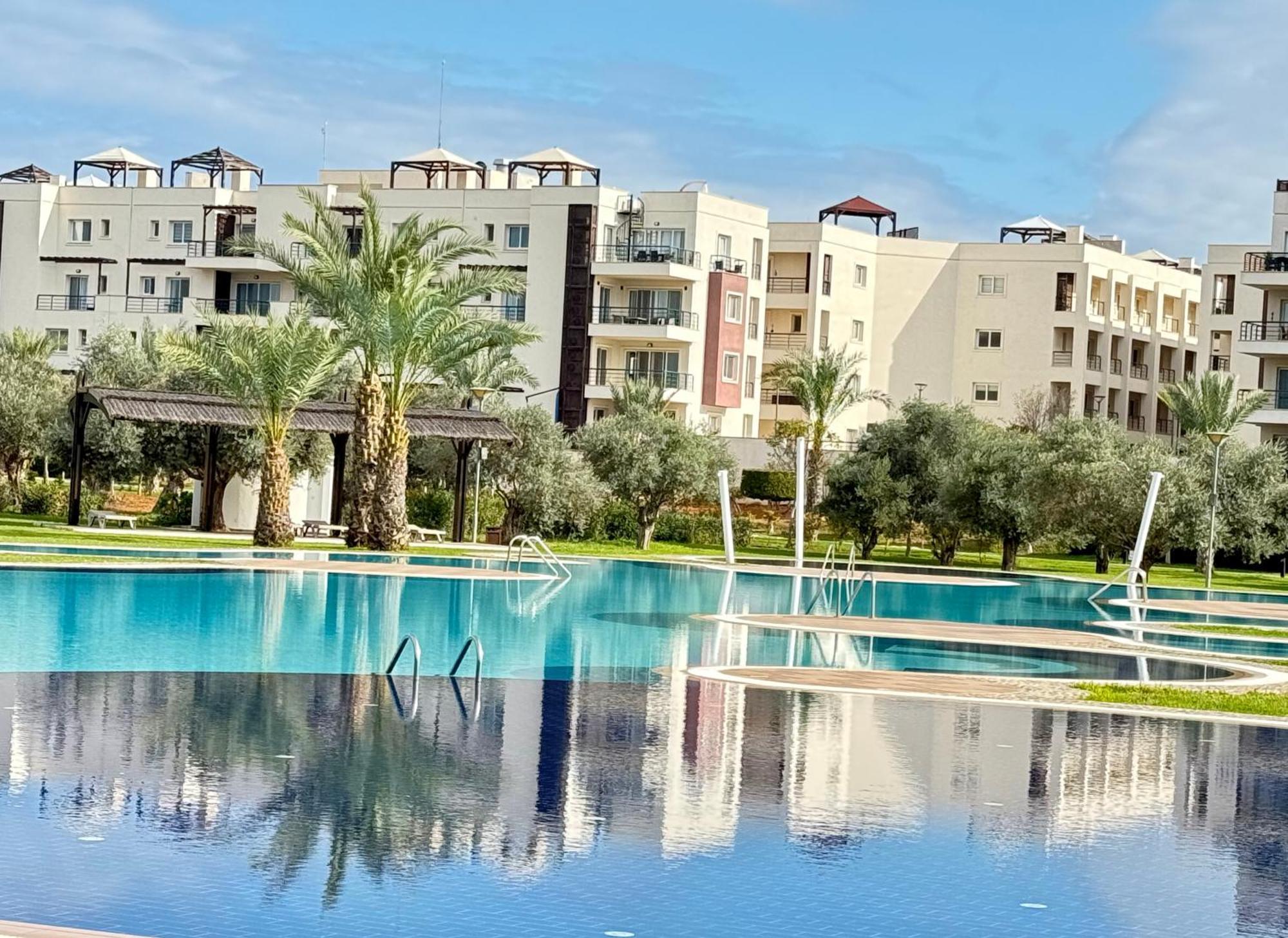 Relaxing Penthouse Suites By The Sea Vokolidha Exterior photo